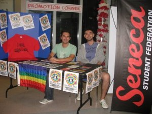 332_1050146494082_8780_n