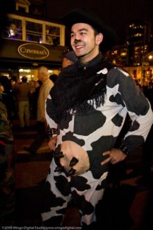 トロントのハッテン車窓から・・・