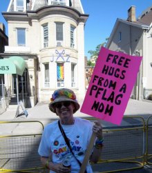 トロントのハッテン車窓から・・・